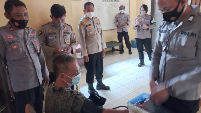 Biddokes Polda Sulteng Rikkes Tahanan Polres Touna-9e9364f0