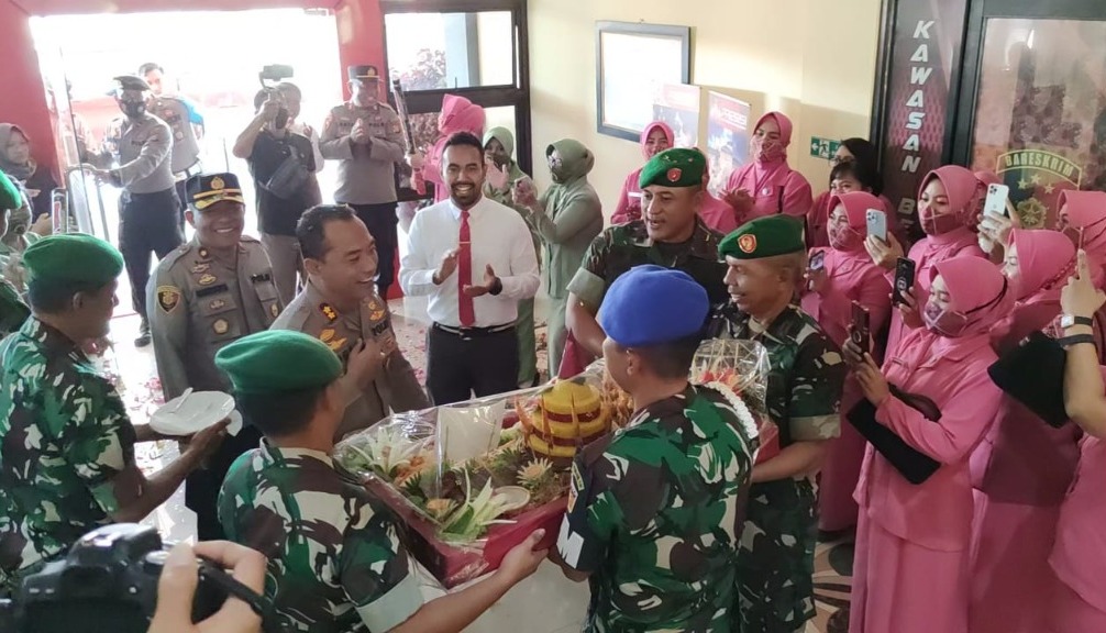 KEJUTAN-291caf77