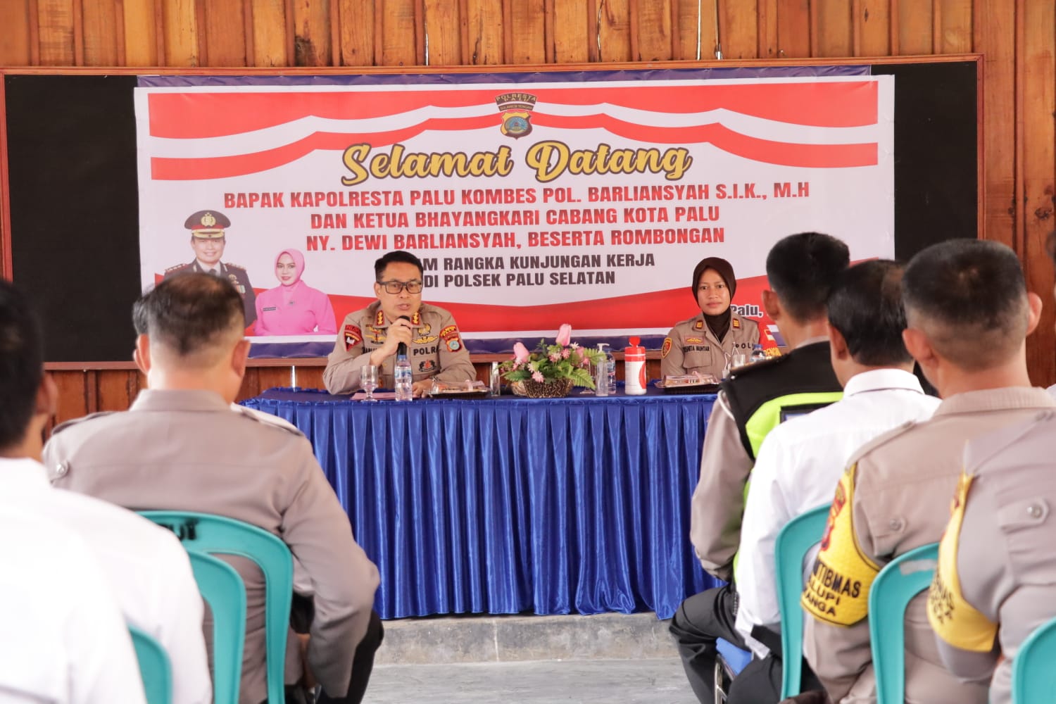 Kunjungan Kerja di Polsek Palu Selatan-a94d96e9