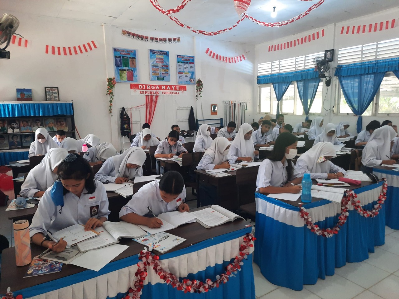 SMAN 3 Lomba Kebersihan-77bc349a