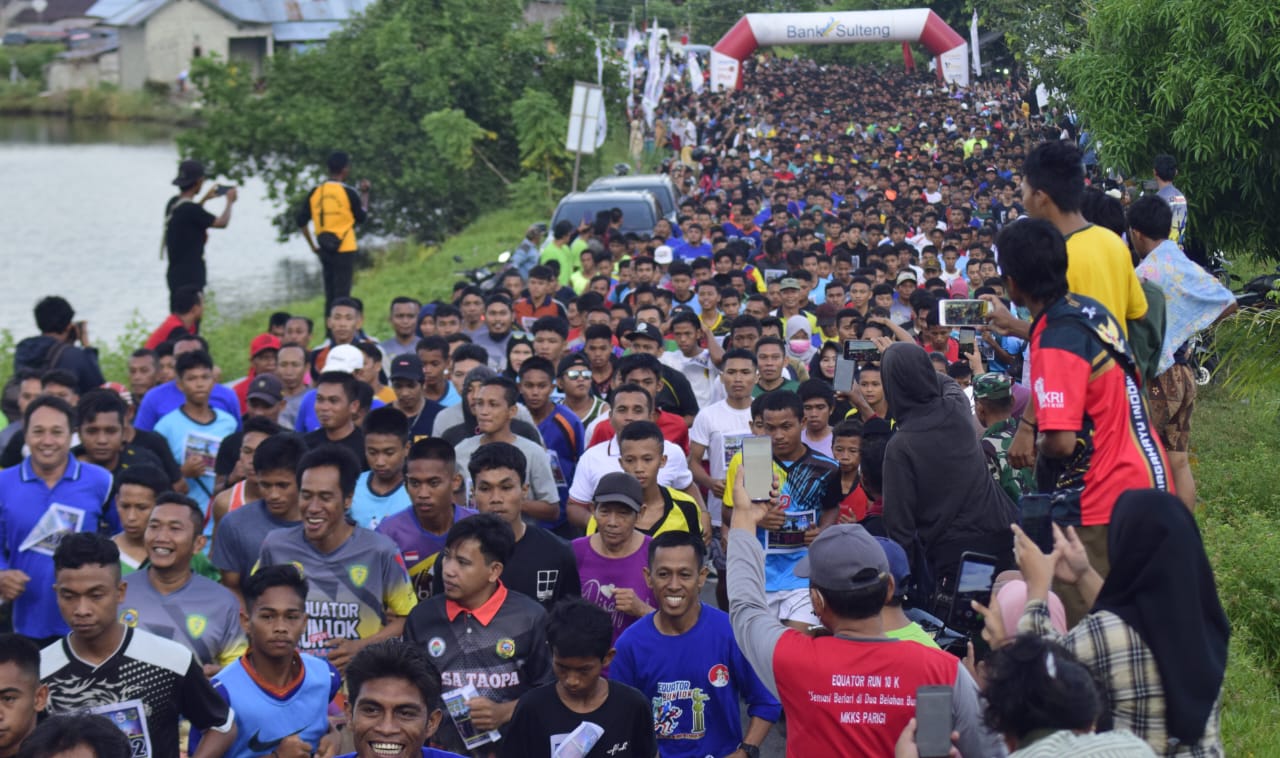 equator run 10k..-52dd0d32