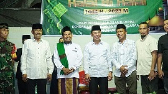 Halal Bihalal Pererat Silaturahim – HARIAN MERCUSUAR