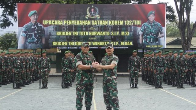 Korem 132 Tdl Upacara Penyerahan Satuan Harian Mercusuar